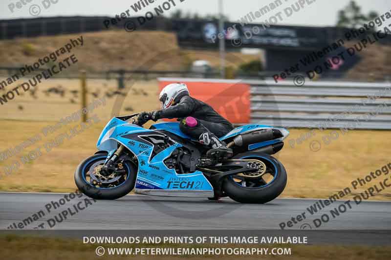 enduro digital images;event digital images;eventdigitalimages;no limits trackdays;peter wileman photography;racing digital images;snetterton;snetterton no limits trackday;snetterton photographs;snetterton trackday photographs;trackday digital images;trackday photos